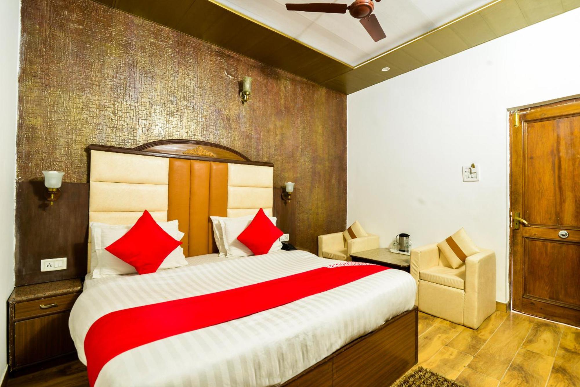 Sagrika Resort Dalhousie Exteriör bild