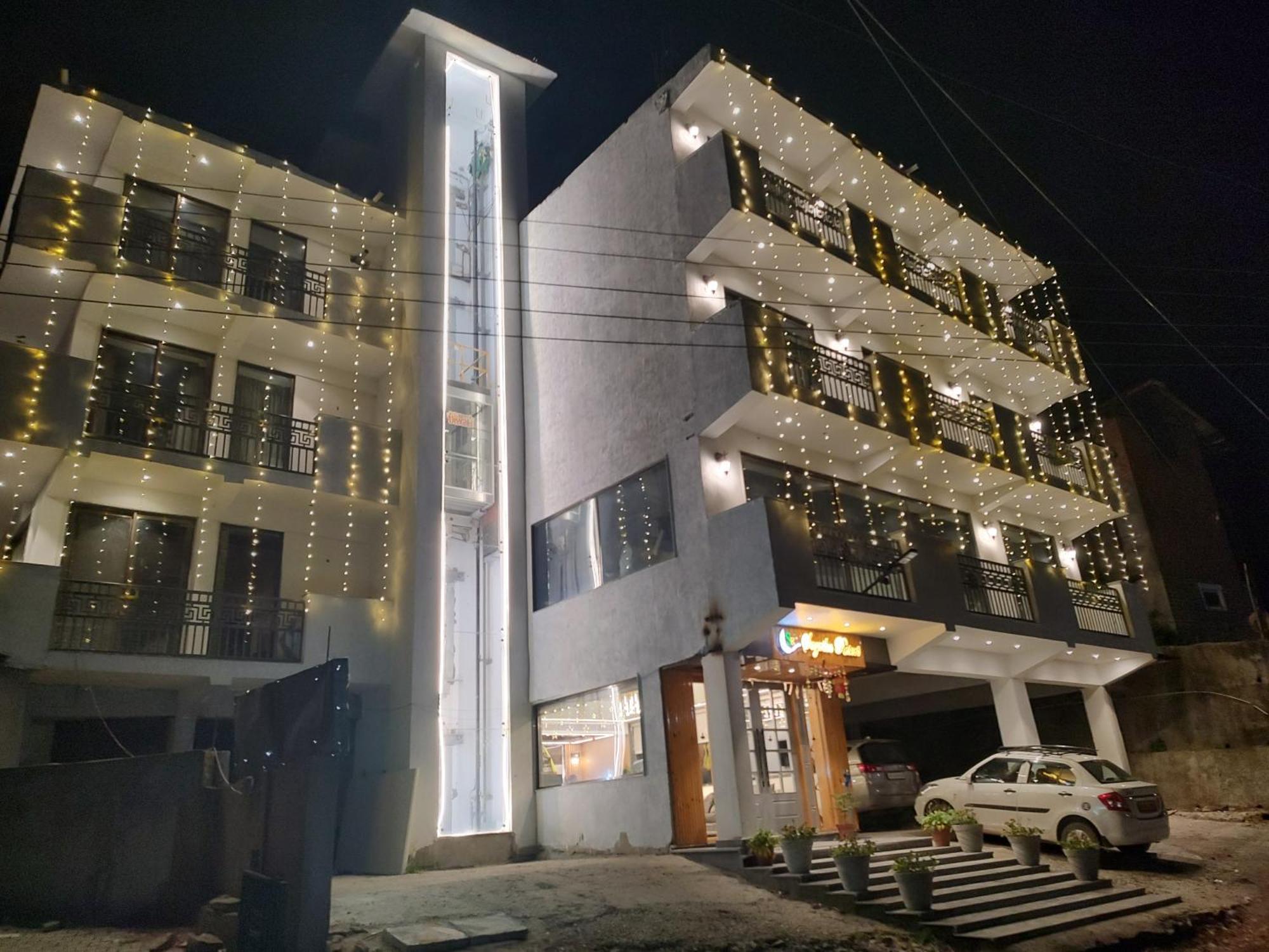 Sagrika Resort Dalhousie Exteriör bild